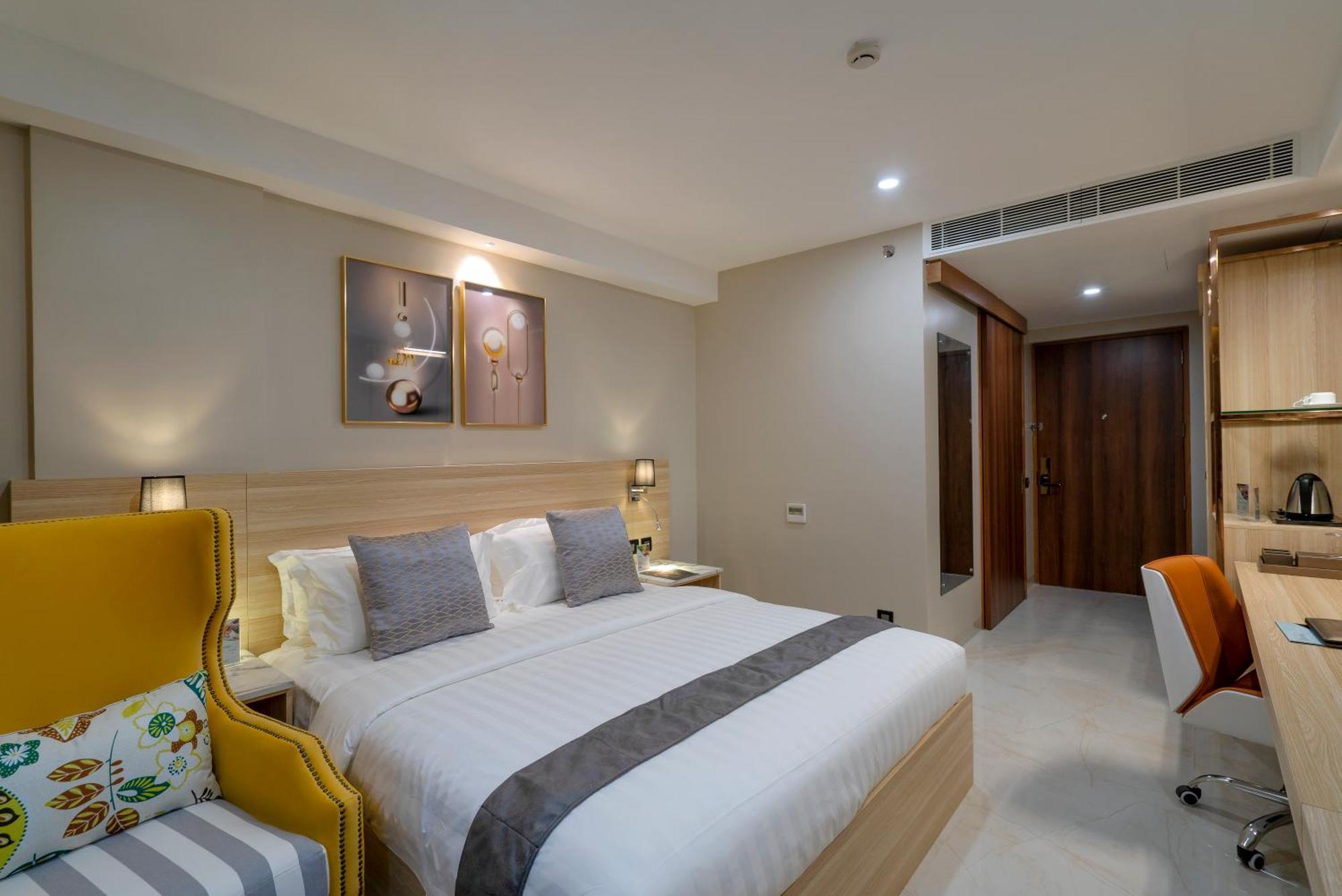 The Port By Jdaniels Hotell Thiruvananthapuram Exteriör bild